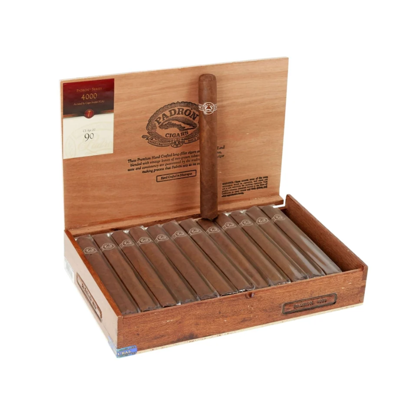 Padrón Series 4000 Natural cigar available in Pakistan