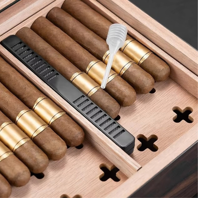 Cedar wood cigar humidor with glass lid, digital hygrometer and humidifier in Pakistan